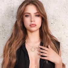XENIA TCHOUMITCHEVA